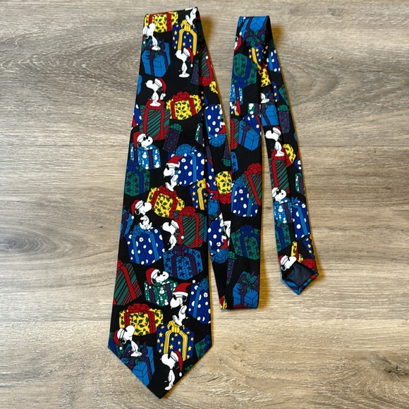 Vintage Christmas Snoopy Necktie / 90s / Peanuts - Picture 6 of 6